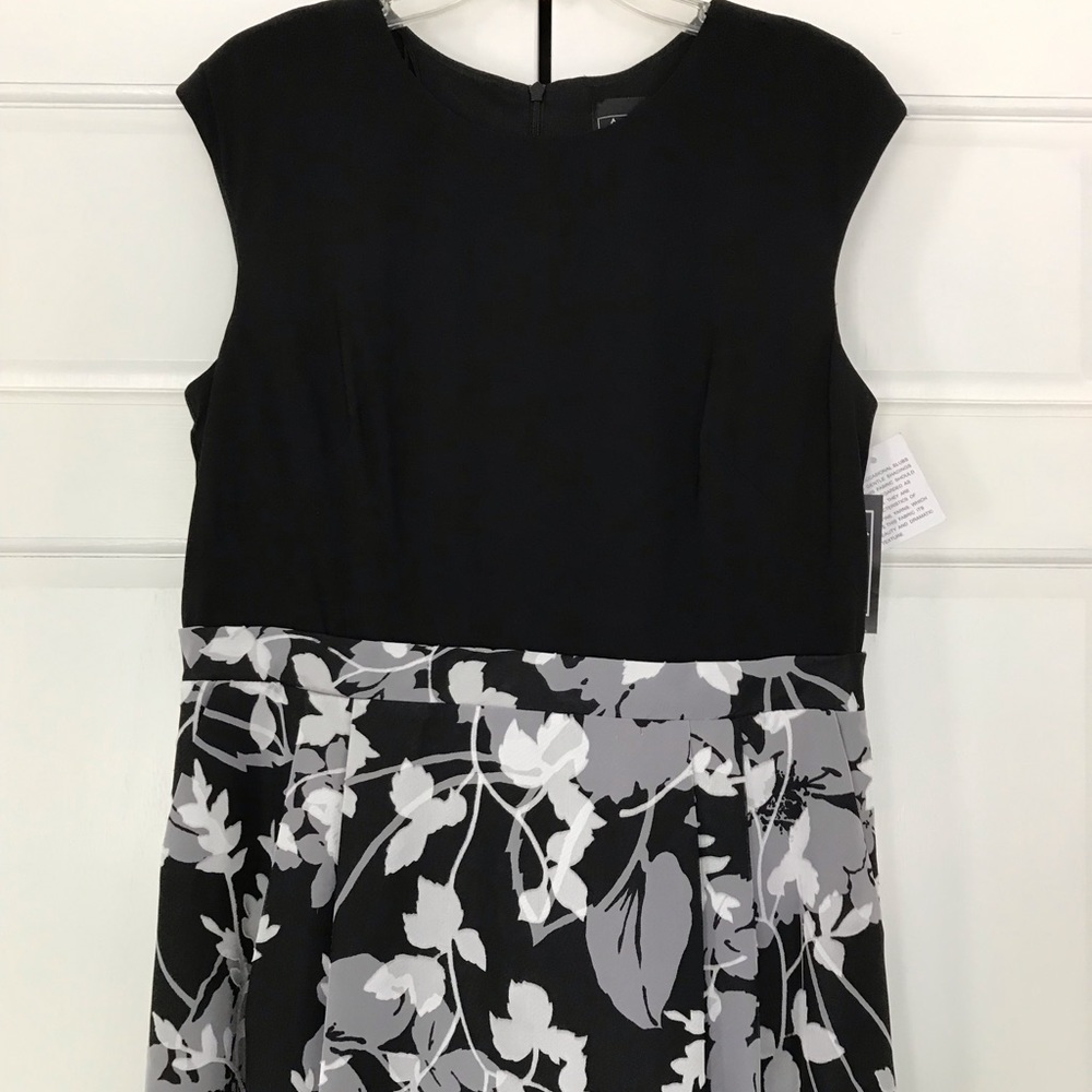 Alex Evenings Gown - Picture 7 of 16